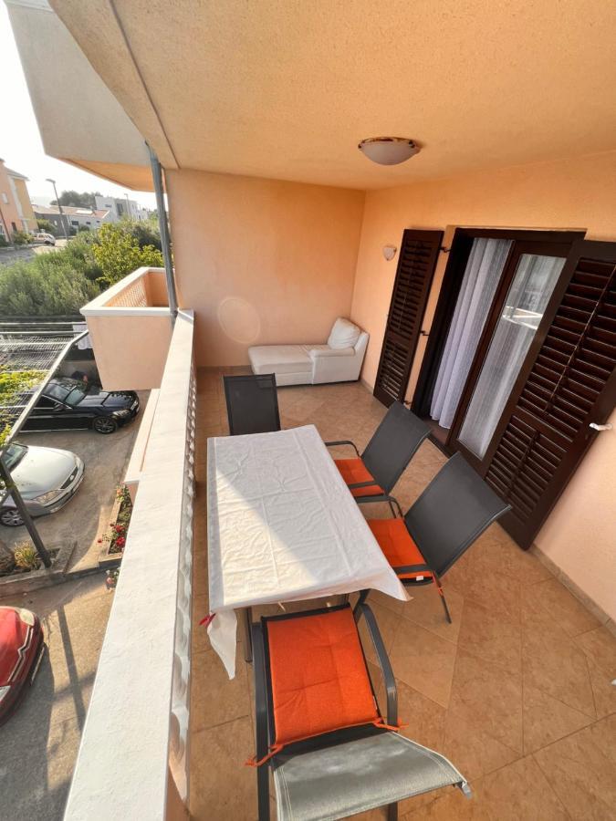 Apartment Plavia Biograd Weißenburg Exterior foto