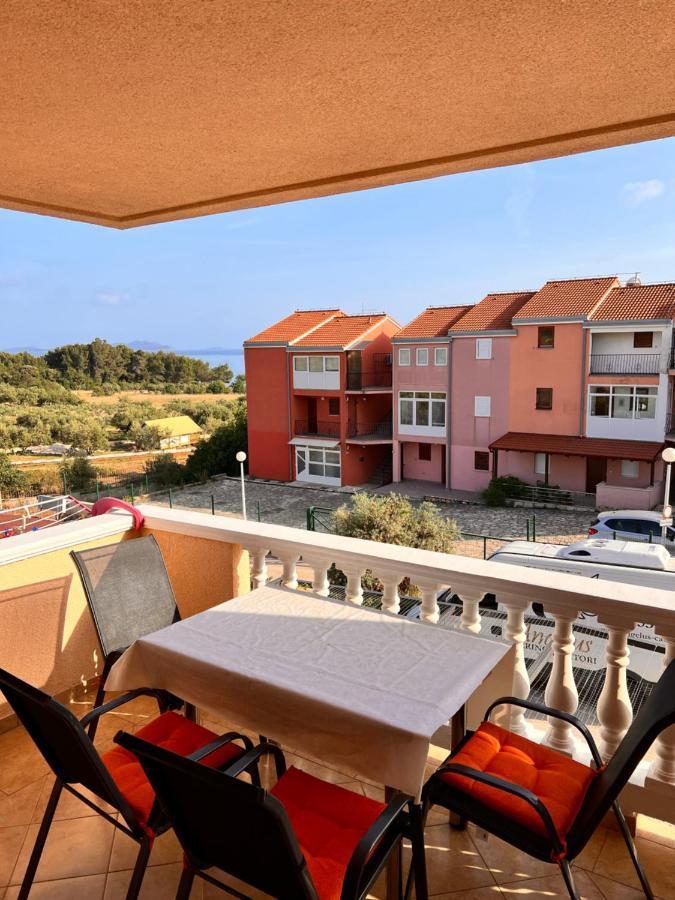 Apartment Plavia Biograd Weißenburg Exterior foto